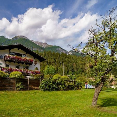 Ferienwohnung Kobler ランデック エクステリア 写真