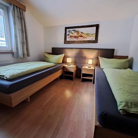Ferienwohnung Kobler ランデック エクステリア 写真